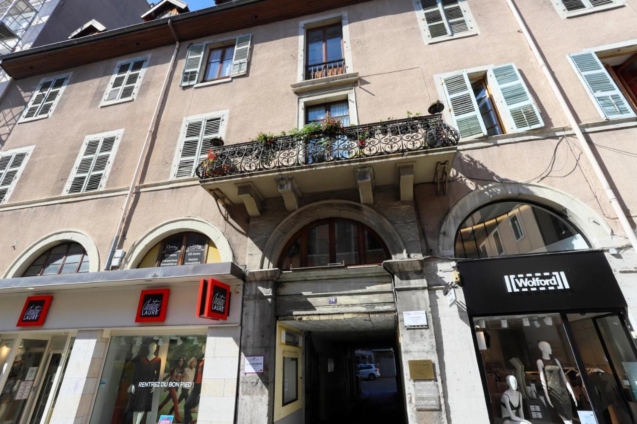 Royalement Bien ! Hyper-Centre - Wifi - Netflix - Disney Plus Annecy Zewnętrze zdjęcie